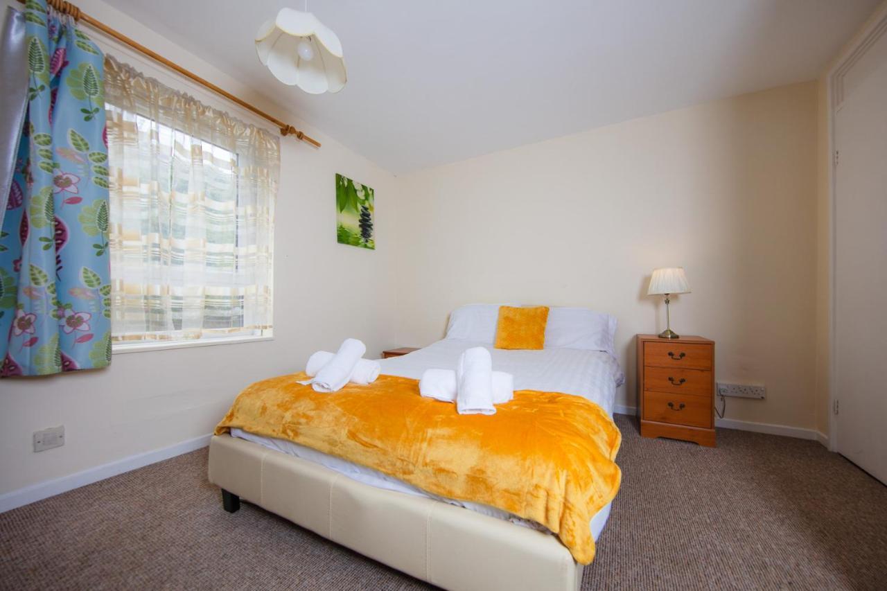 Fab Arthur Seat Views, Old Town Apartment Edinburgh Luaran gambar