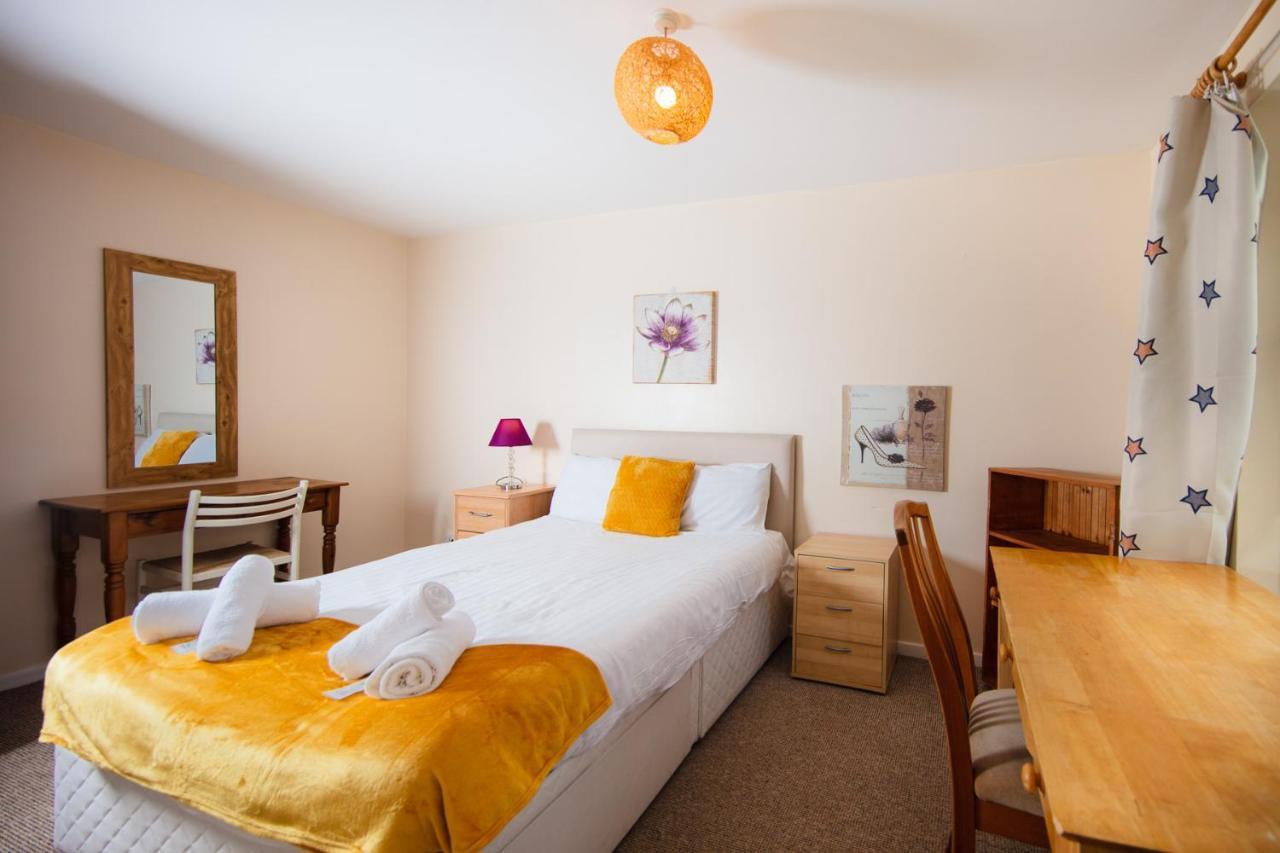 Fab Arthur Seat Views, Old Town Apartment Edinburgh Luaran gambar