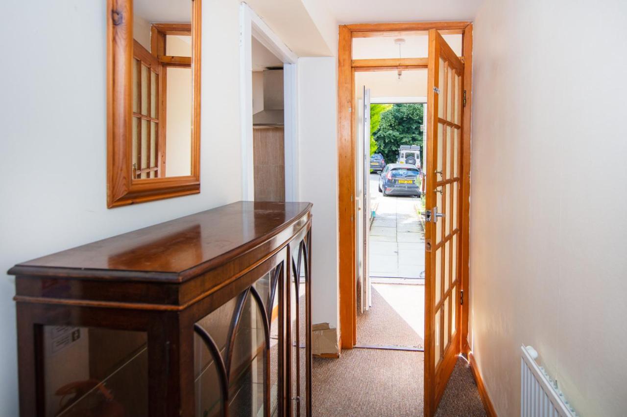 Fab Arthur Seat Views, Old Town Apartment Edinburgh Luaran gambar