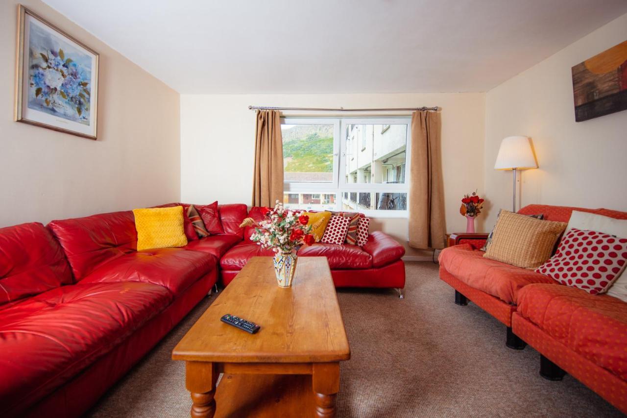 Fab Arthur Seat Views, Old Town Apartment Edinburgh Luaran gambar
