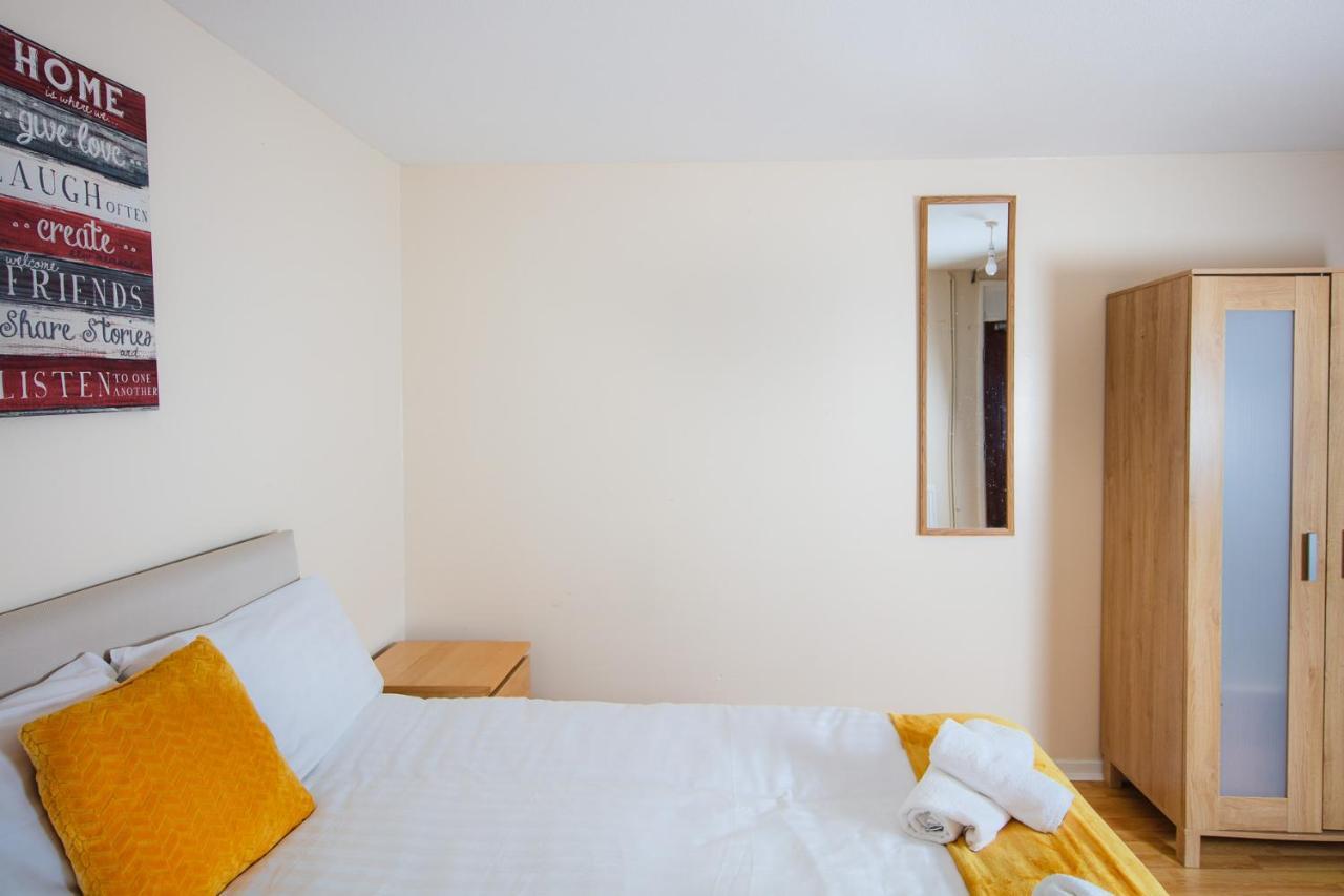 Fab Arthur Seat Views, Old Town Apartment Edinburgh Luaran gambar