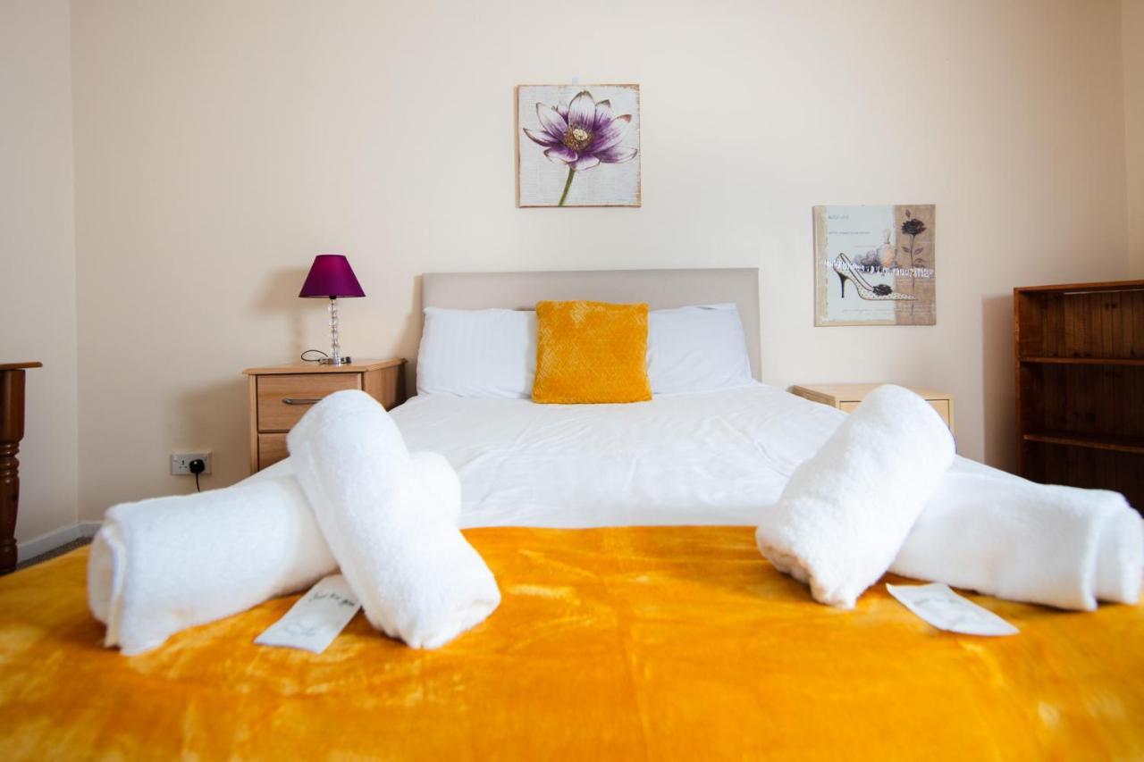 Fab Arthur Seat Views, Old Town Apartment Edinburgh Luaran gambar